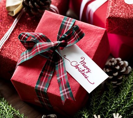 box-2953725_640 charitable-giving